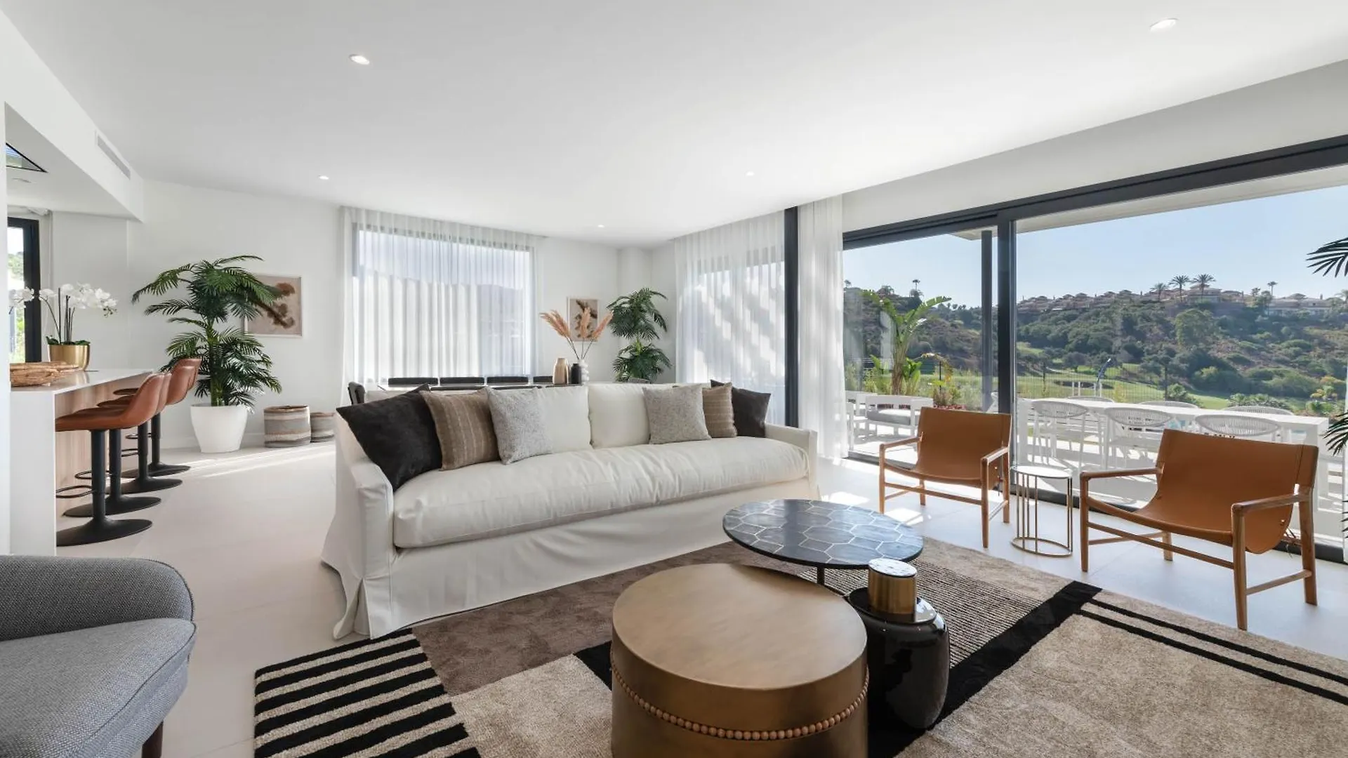 Villa Soul 17 En Santa Clara Golf, Un Alquiler Vacacional De Ensueno Marbella