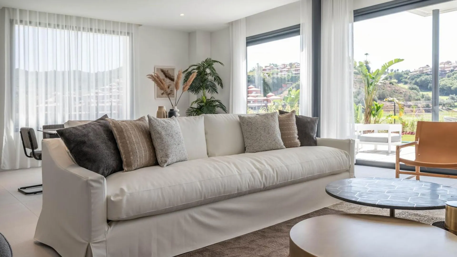 Villa Soul 17 En Santa Clara Golf, Un Alquiler Vacacional De Ensueno Marbella