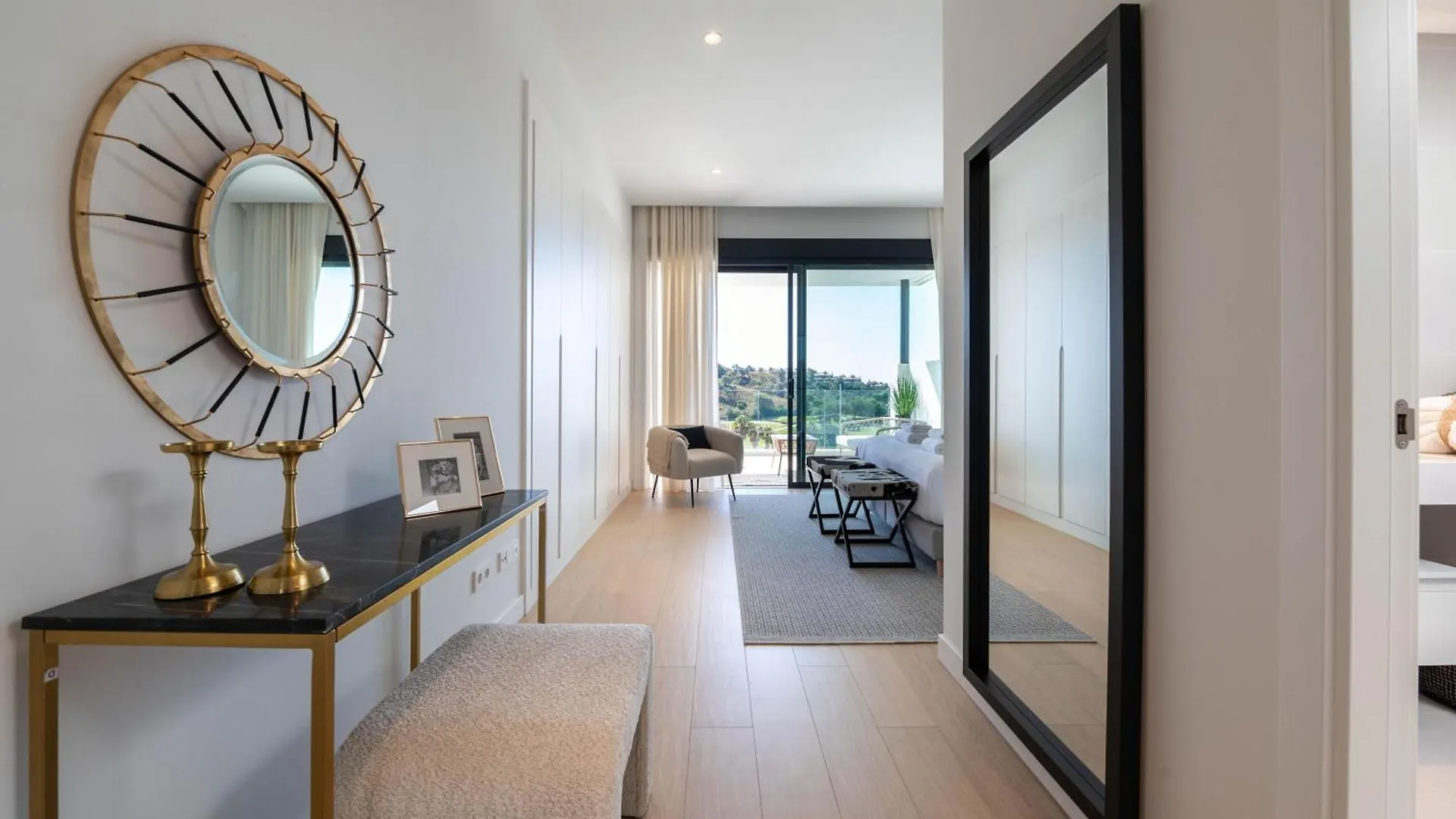 Villa Soul 17 En Santa Clara Golf, Un Alquiler Vacacional De Ensueno Marbella