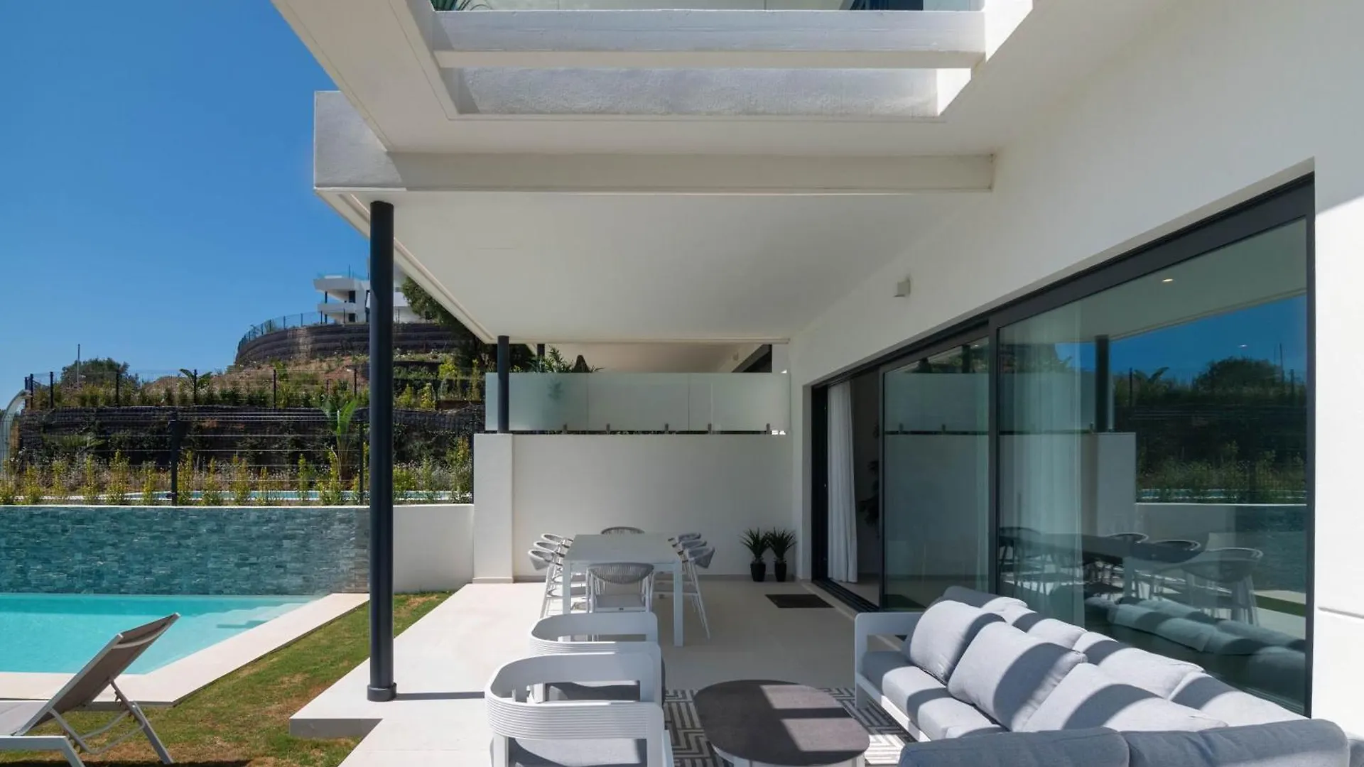 Villa Soul 17 En Santa Clara Golf, Un Alquiler Vacacional De Ensueno Marbella
