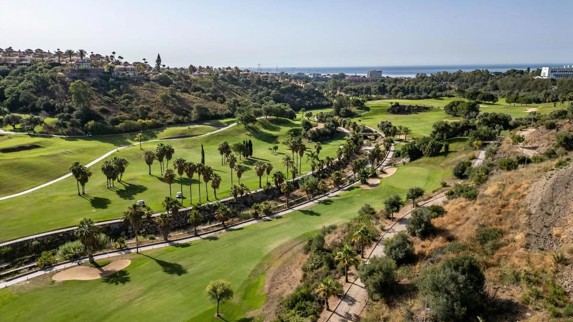 Villa Soul 17 En Santa Clara Golf, Un Alquiler Vacacional De Ensueno Marbella