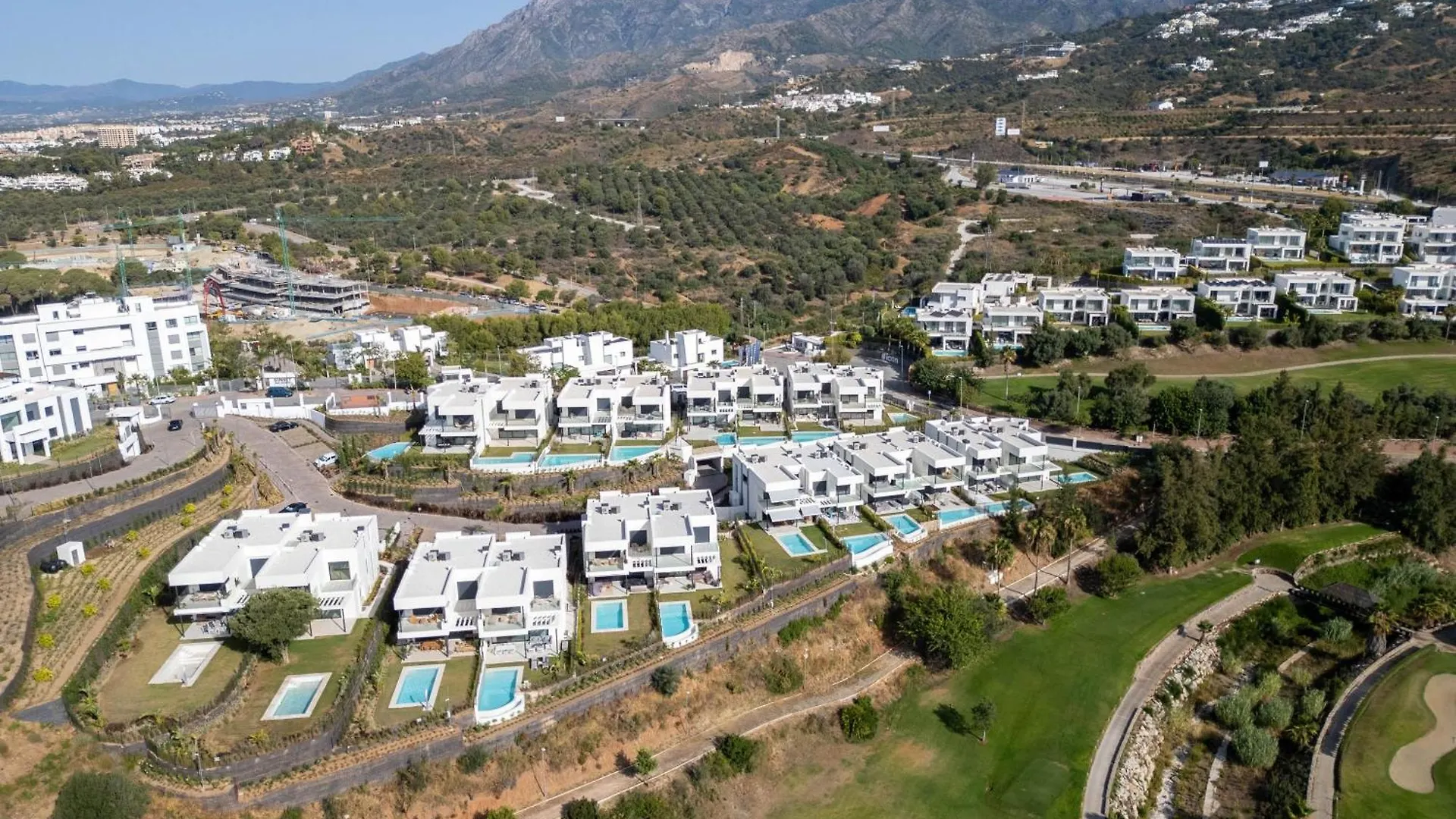 Villa Soul 17 En Santa Clara Golf, Un Alquiler Vacacional De Ensueno Marbella